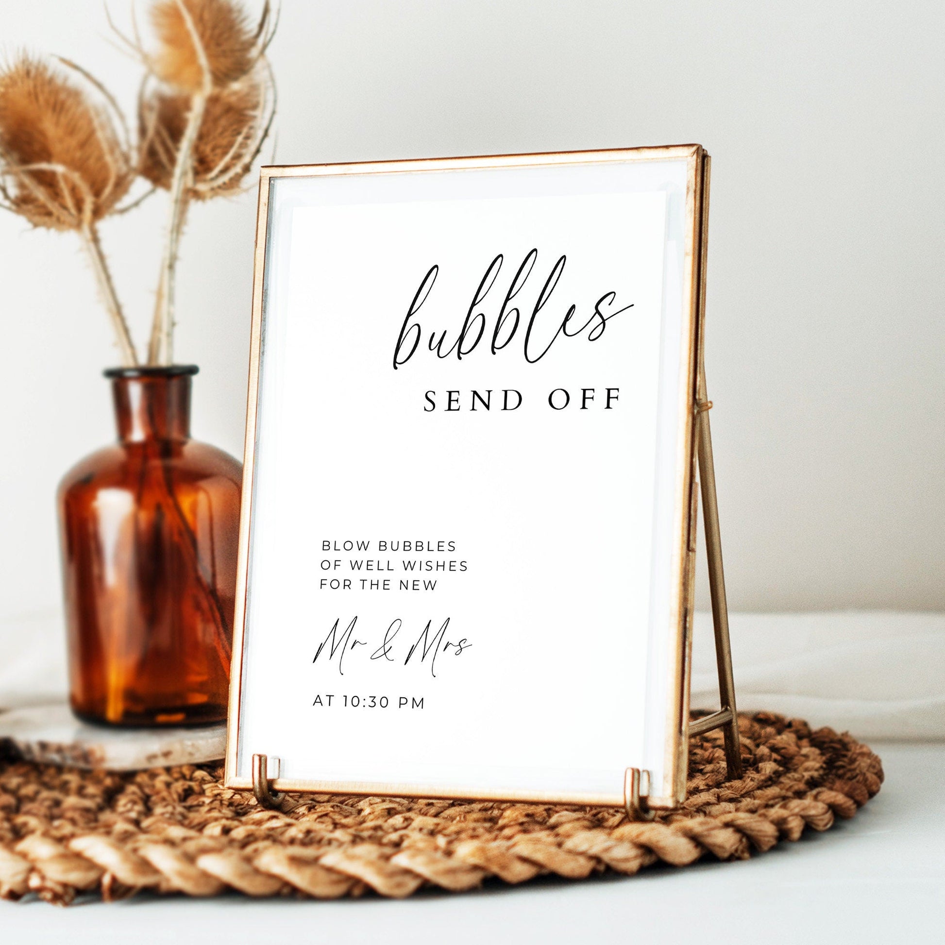 Wedding Bubble Send Off Sign Customizable, Minimal Newlyweds Farewell Signage Template, Elegant Wedding Reception Send Off for Bride & Groom